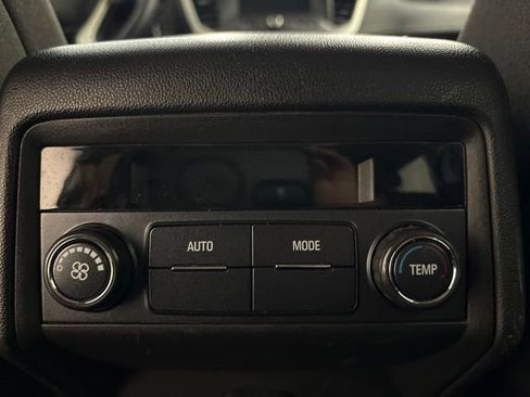 Used 2018 GMC Acadia SLE FWD image 39