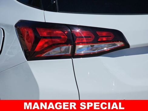 Used 2022 Chevrolet Equinox LT image 41