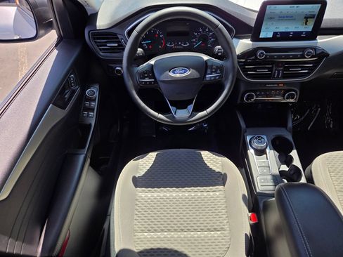 Certified 2022 Ford Escape SE w/ Convenience Package FWD image 12