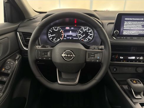 New 2026 Nissan Rogue Dark Armor FWD image 17