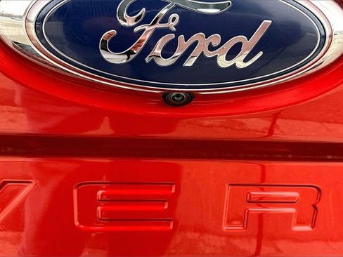 Used 2022 Ford Maverick Lariat w/ Equipment Group 500A Standard image 14