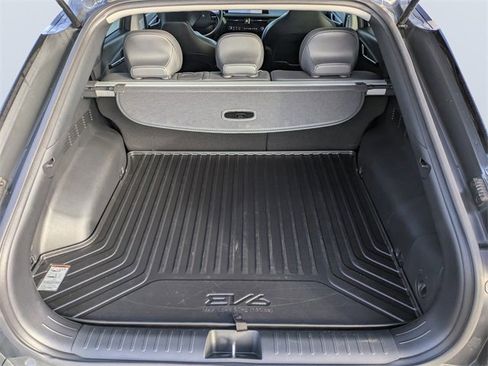Used 2024 Kia EV6 Light image 12
