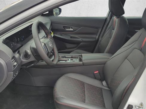 New 2026 Nissan Sentra SR w/ SR Premium Package image 15