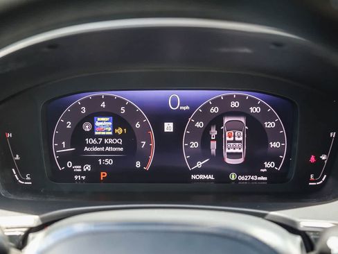 Used 2022 Honda Civic Touring image 23