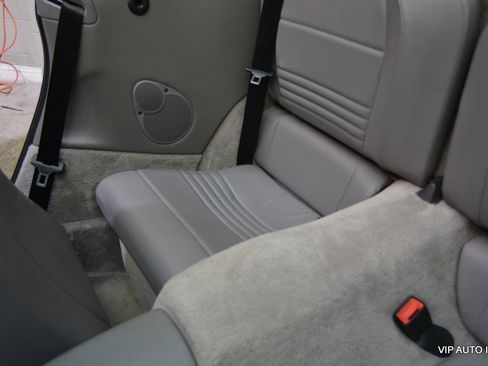 Used 2002 Porsche 911 Cabriolet image 28