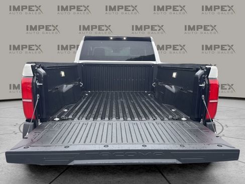 Used 2025 Toyota Tacoma SR RWD image 25
