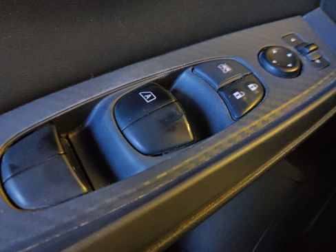 Used 2023 Nissan Sentra SV FWD image 27