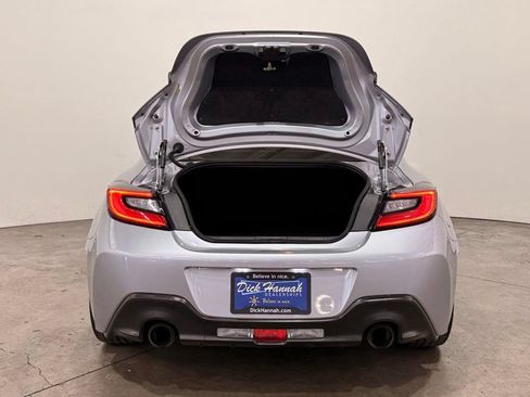Used 2023 Toyota GR86 Premium RWD image 12