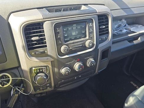 Used 2016 RAM 1500 Express AWD/4WD image 11