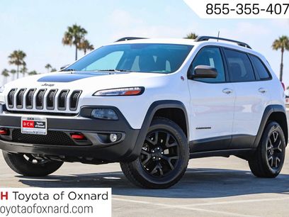 Used 2016 Jeep Cherokee Trailhawk w/ Comfort/Convenience Group