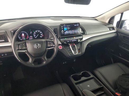 Used 2025 Honda Odyssey EX-L image 16