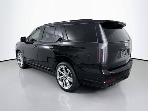 Used 2025 Cadillac Escalade Sport w/ Touring Package AWD/4WD image 5