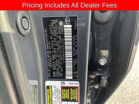 Used 2025 Toyota Camry SE FWD image 35