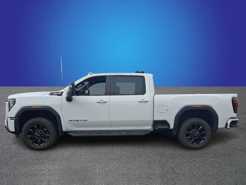 Used 2024 GMC Sierra 2500 AT4 w/ AT4 Premium Plus Package image 7