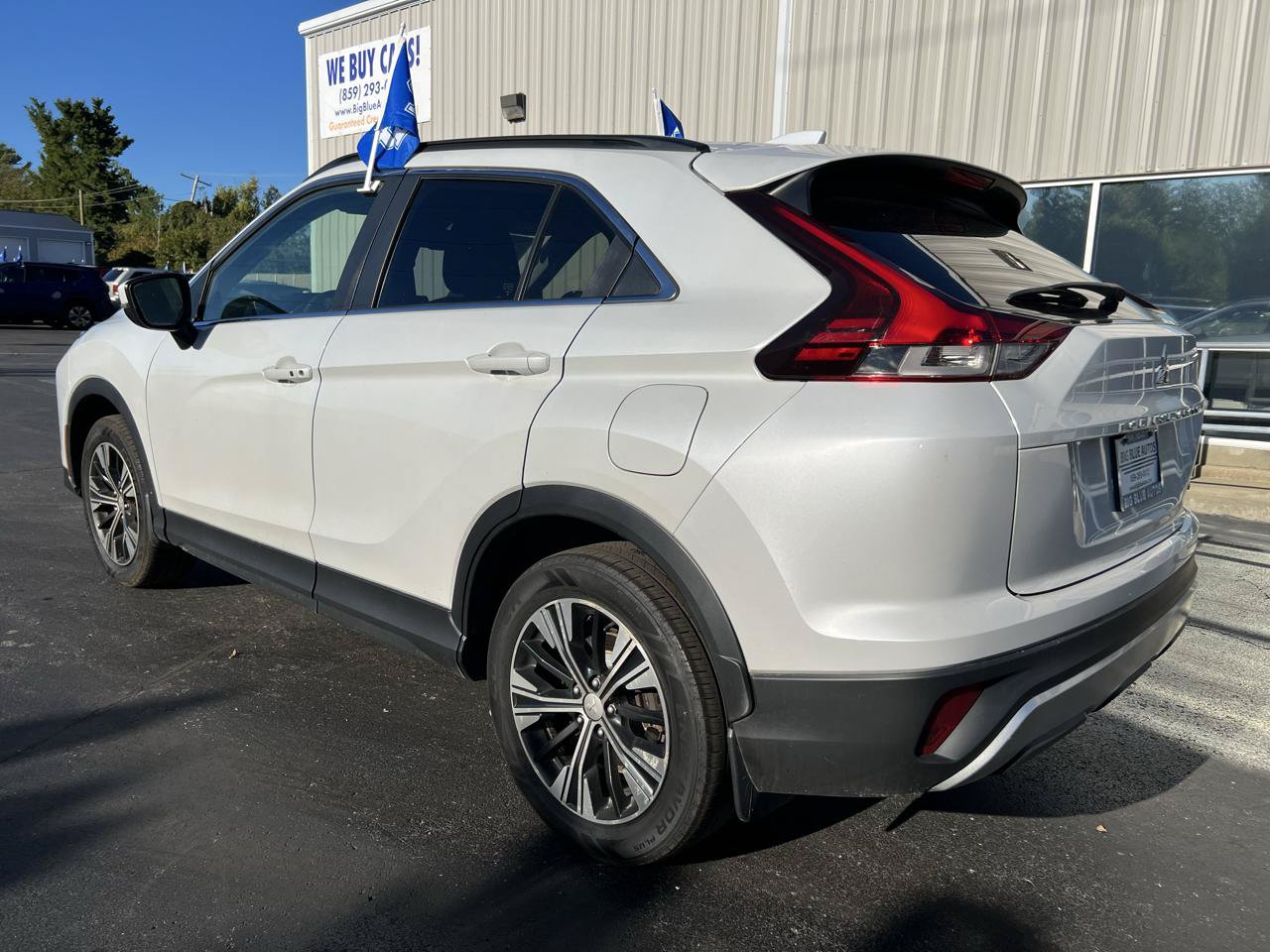 Used 2022 Mitsubishi Eclipse Cross AWD image 3