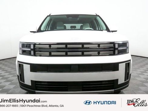 Used 2025 Hyundai Santa Fe SE image 32