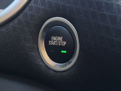 Used 2024 Chevrolet Malibu LT image 15