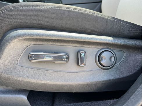 Used 2026 Honda CR-V EX image 13