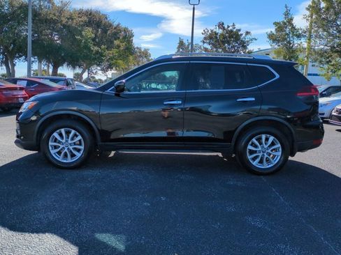 Used 2019 Nissan Rogue SV image 7