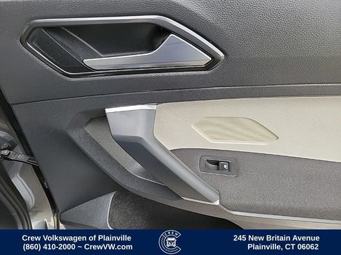 Used 2018 Volkswagen Tiguan S AWD/4WD image 45