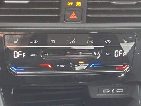 New 2026 Volkswagen Jetta SE image 23