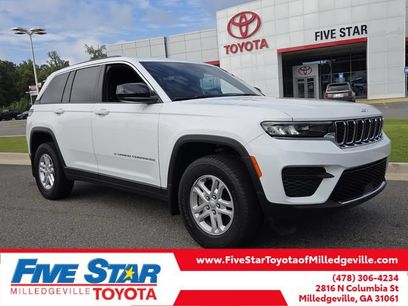Used 2025 Jeep Grand Cherokee Laredo w/ MOPAR Finishing Package