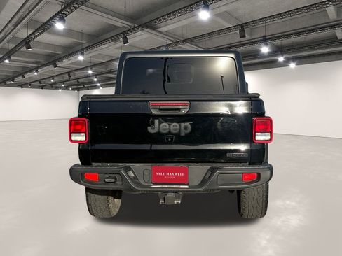 Used 2020 Jeep Gladiator Sport w/ Quick Order Package 24S image 15