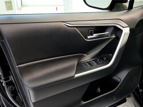 Certified 2025 Toyota RAV4 XLE image 23