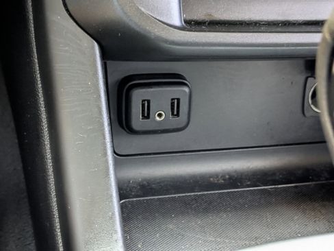 Used 2022 Chevrolet Colorado LT w/ LT Convenience Package image 25