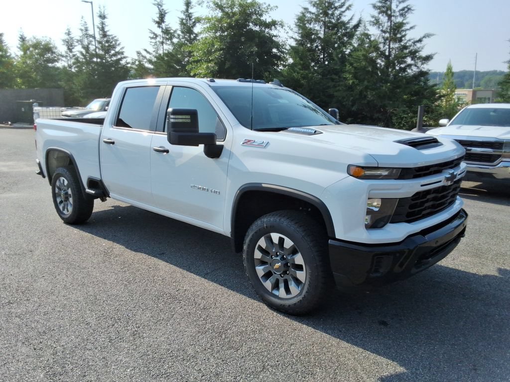 New 2026 Chevrolet Silverado 2500 Custom w/ Custom Value Package AWD/4WD image 3