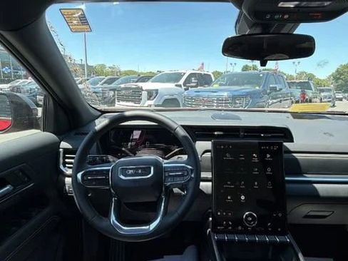 New 2026 GMC Terrain Elevation w/ Black Edition AWD/4WD image 18