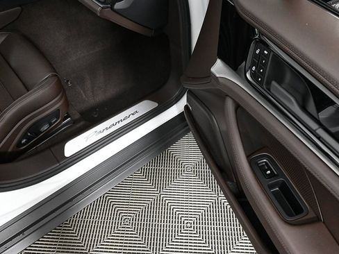 New 2026 Porsche Panamera image 26