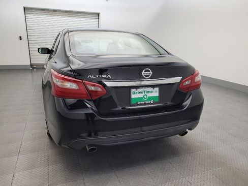 Used 2018 Nissan Altima 2.5 S w/ S Convenience Package FWD image 6