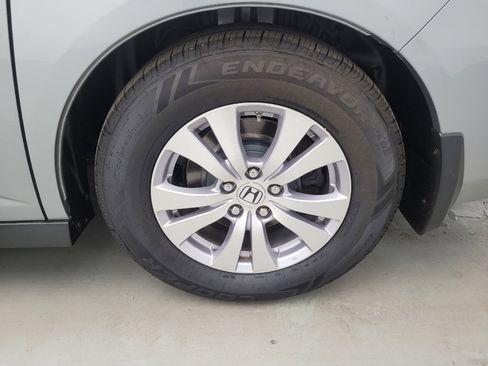 Used 2016 Honda Odyssey EX image 31
