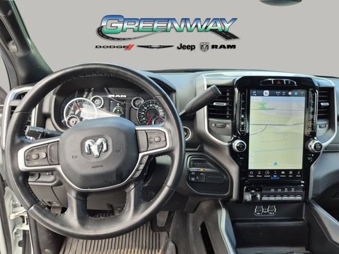 Used 2024 RAM 3500 Big Horn w/ Night Edition AWD/4WD image 9