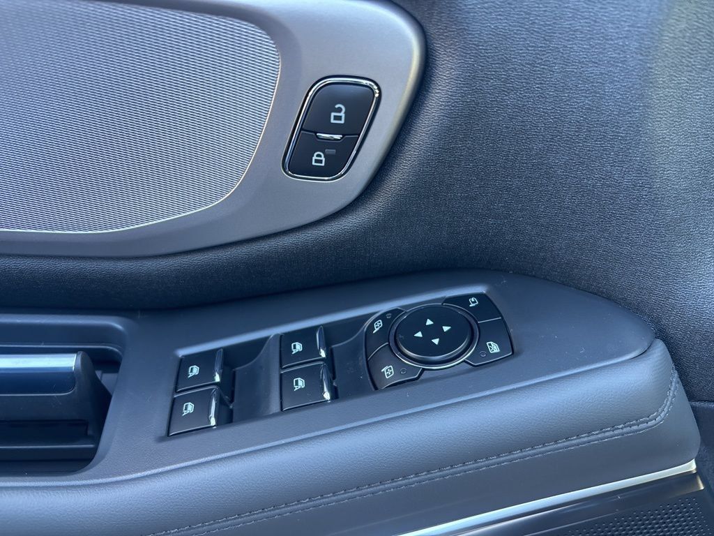 New 2026 Ford Expedition Active RWD image 20