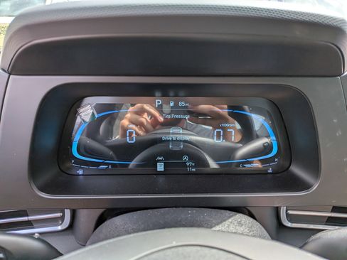 New 2026 Hyundai Elantra SE FWD image 25