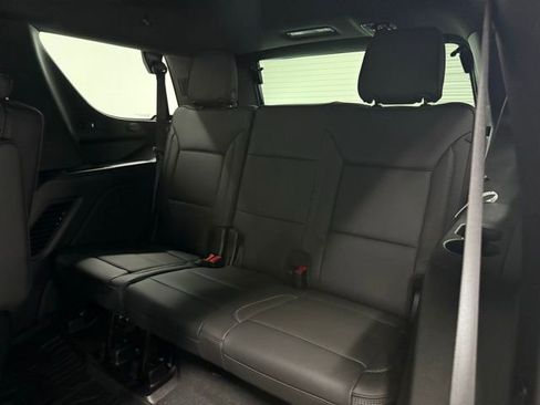 New 2026 GMC Yukon Denali w/ Sun & Power Step Package image 17