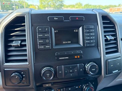 Used 2017 Ford F250 XL w/ Power Equipment Group AWD/4WD image 25