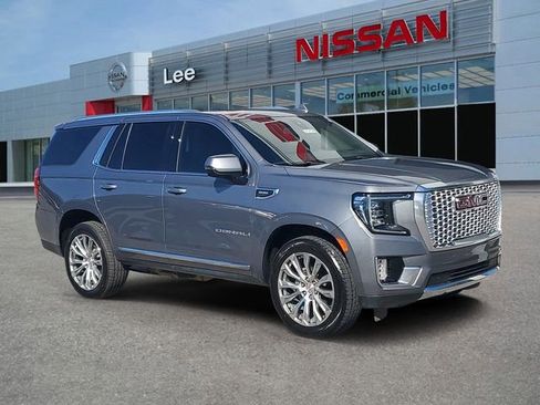 Used 2022 GMC Yukon Denali image 1