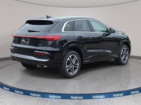 New 2026 Audi Q5 Premium AWD/4WD image 5