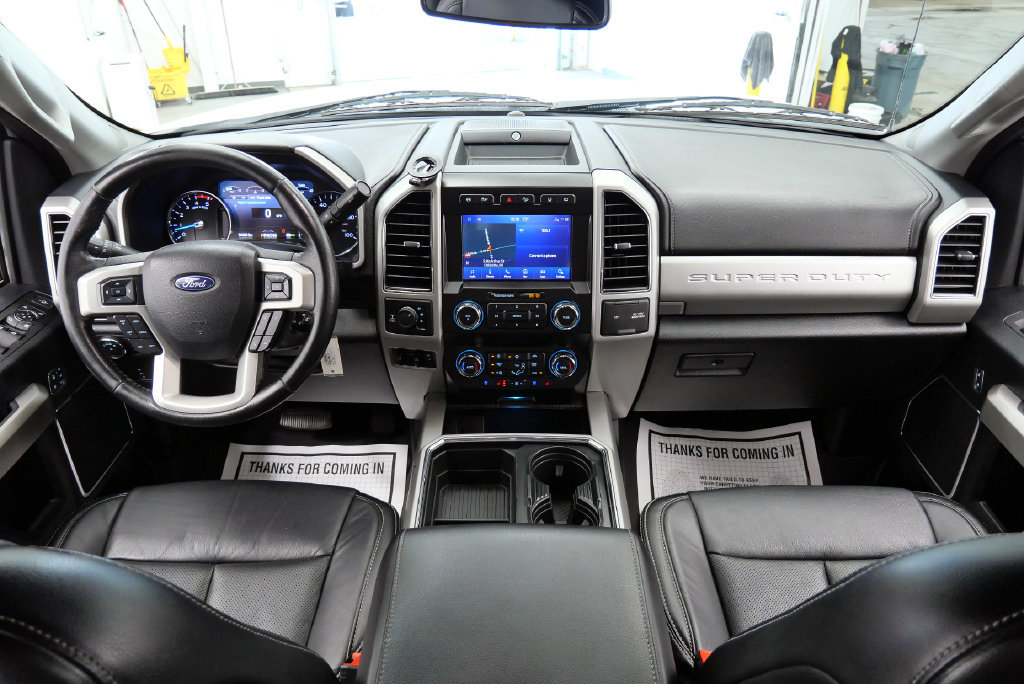 Used 2020 Ford F350 Lariat w/ Chrome Package AWD/4WD image 23