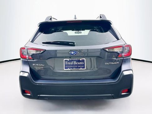 Used 2024 Subaru Outback Premium image 7
