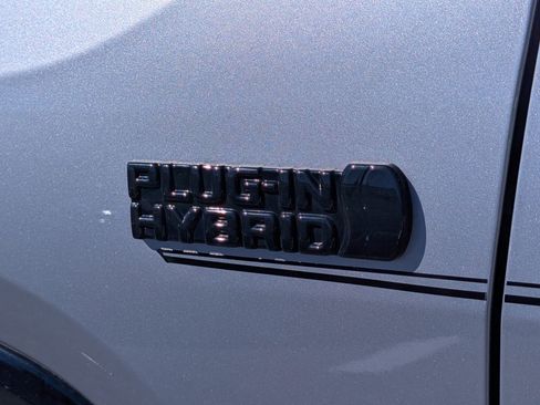 Used 2023 Toyota RAV4 XSE w/ Weather Package AWD/4WD image 10