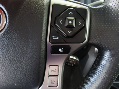 Used 2024 Toyota 4Runner SR5 Premium image 22