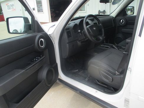 Used 2011 Dodge Nitro SE AWD/4WD image 18