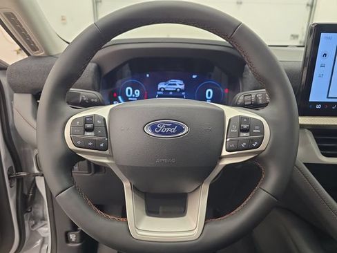 Certified 2026 Ford Explorer Active AWD/4WD image 30