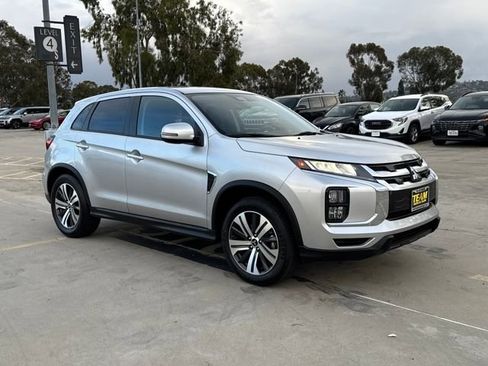 Used 2024 Mitsubishi Outlander Sport SE image 6