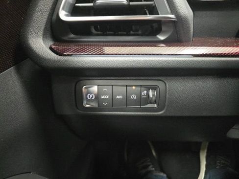 New 2026 Chevrolet Traverse Z71 w/ Driver Confidence Package AWD/4WD image 19