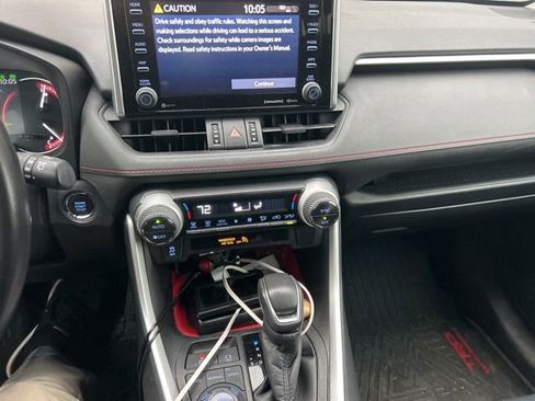 Used 2020 Toyota RAV4 TRD Off-Road image 6